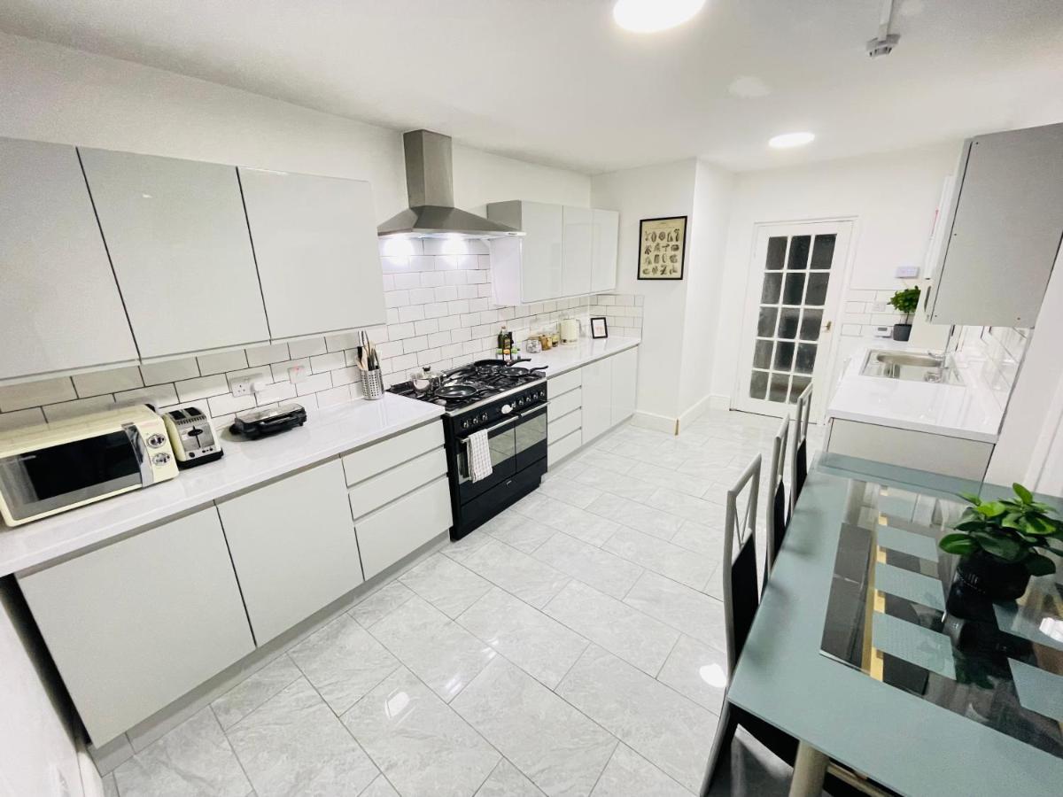 Leytonstone House - Sleepylodge London Ngoại thất bức ảnh